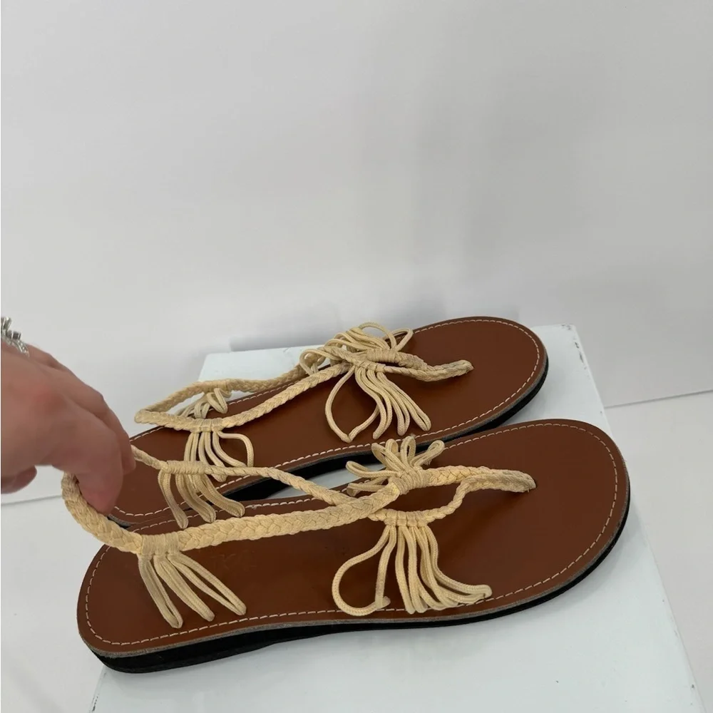 Plaka Summer Sandals Size 11